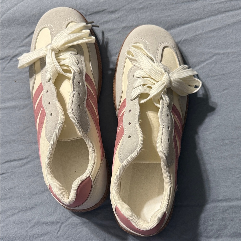 Stylish Cream and Pink Women's Sneakers